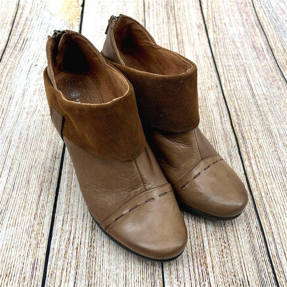Eric Michael Women's Size 8.5 US 39 EU Brown Leather Cap Toe Cuffed Ankle Boots